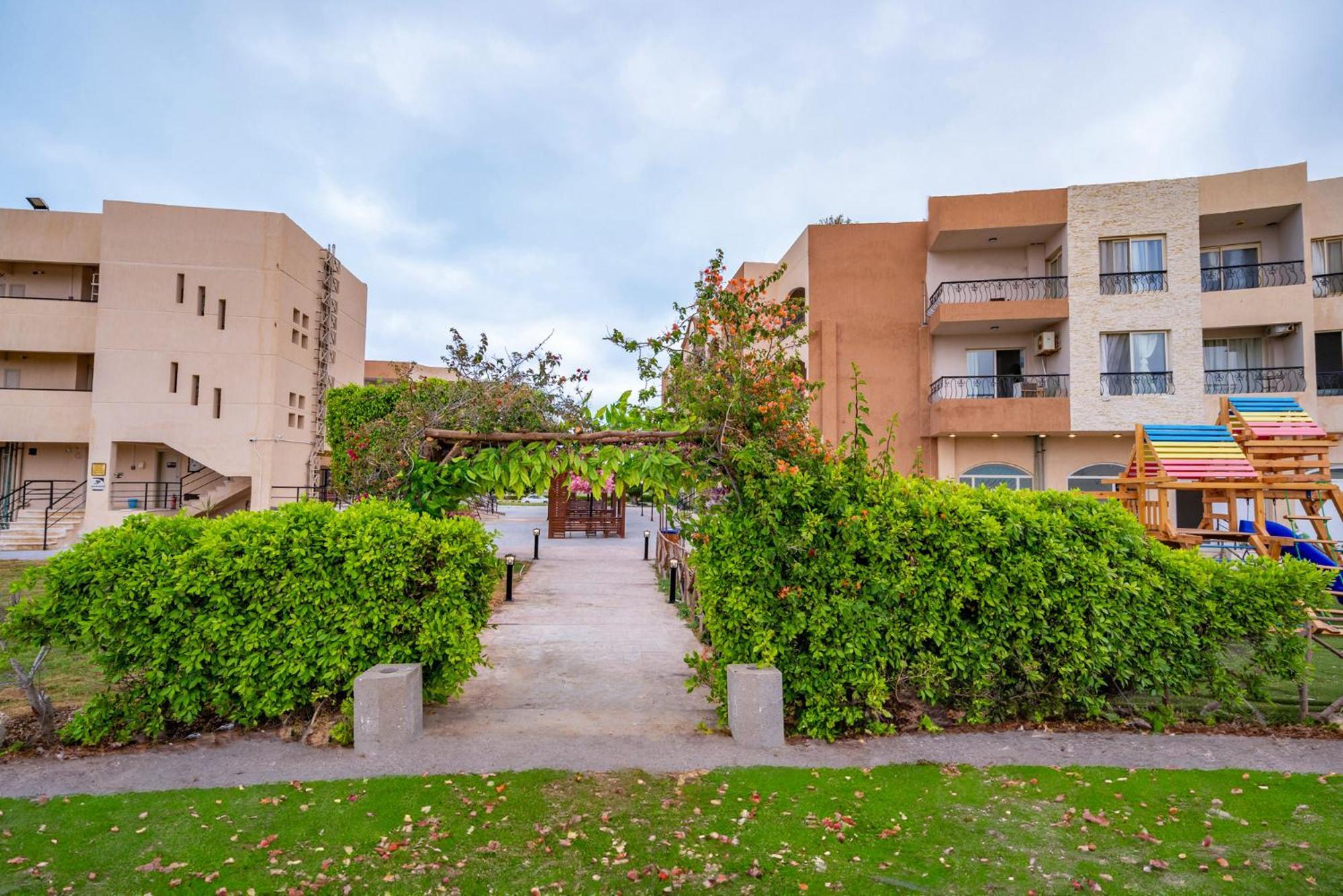 Marina Plaza Resort Alamein El Alamein Exterior photo